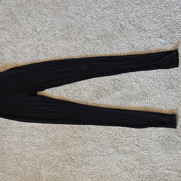 Joah Brown Scallop scrunch leggings *Discontinued* M/L RARE ITEM!